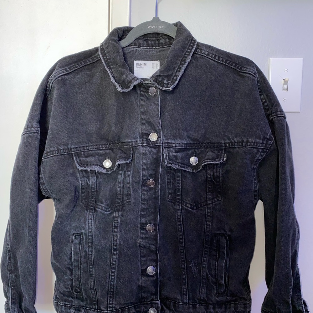 Jean jacket - Picture 2 of 5